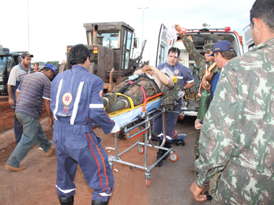 Tenente do Exército é atropelado em obra na BR-050